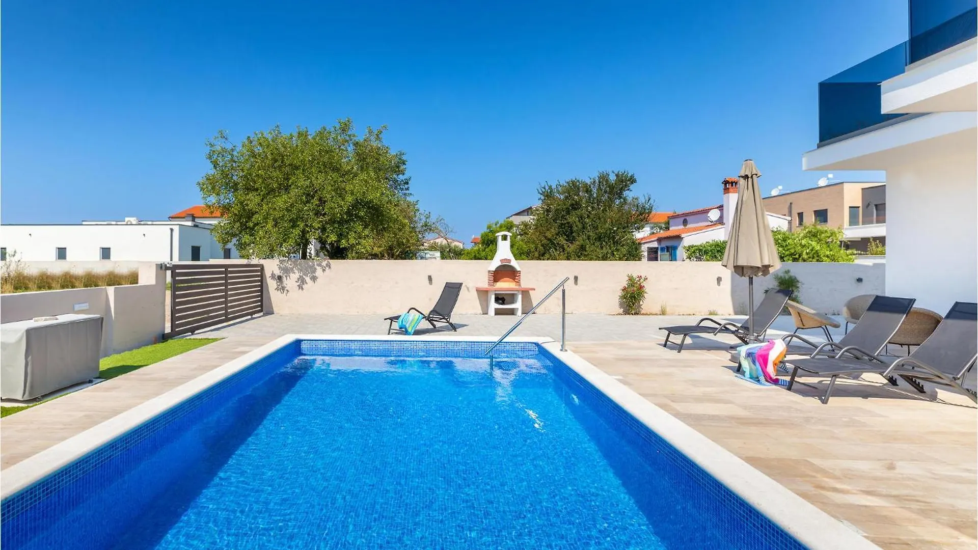 Holiday home Stunning Home In Pula With Kitchen