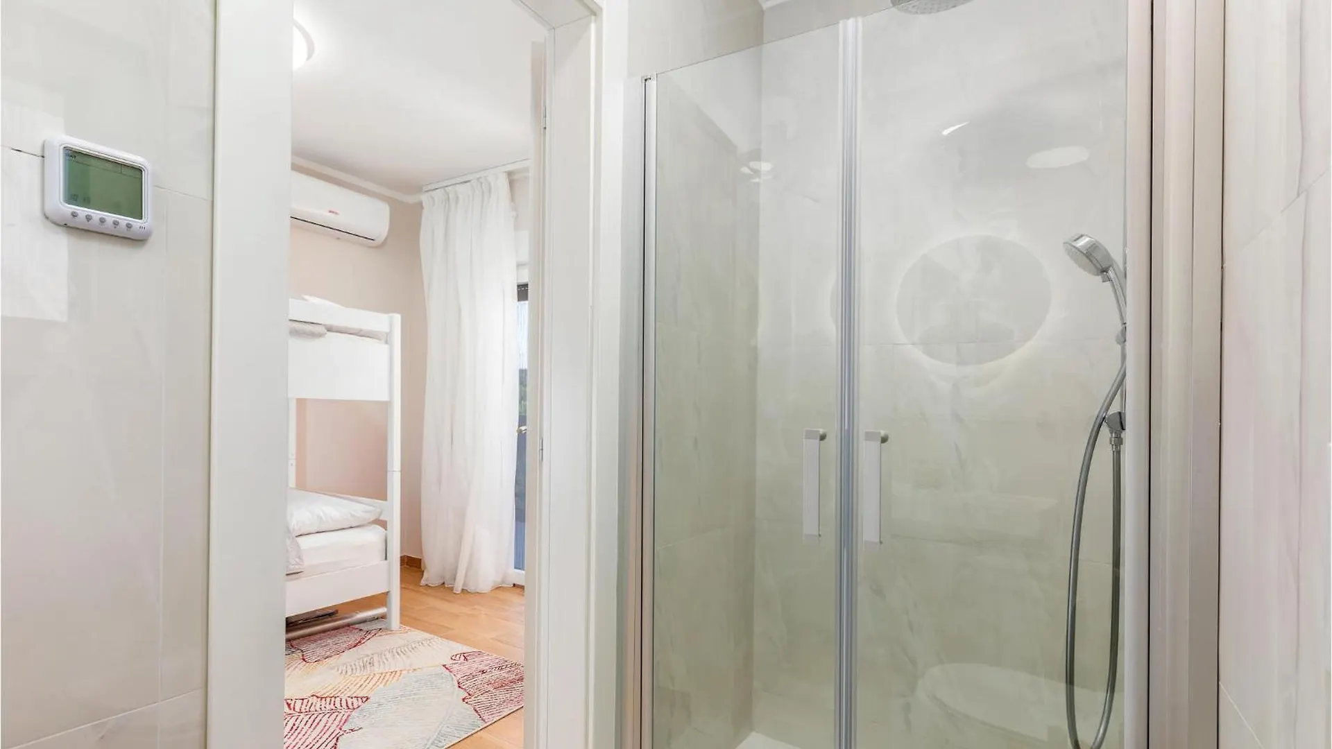 Holiday home Stunning Home In Pula With Kitchen